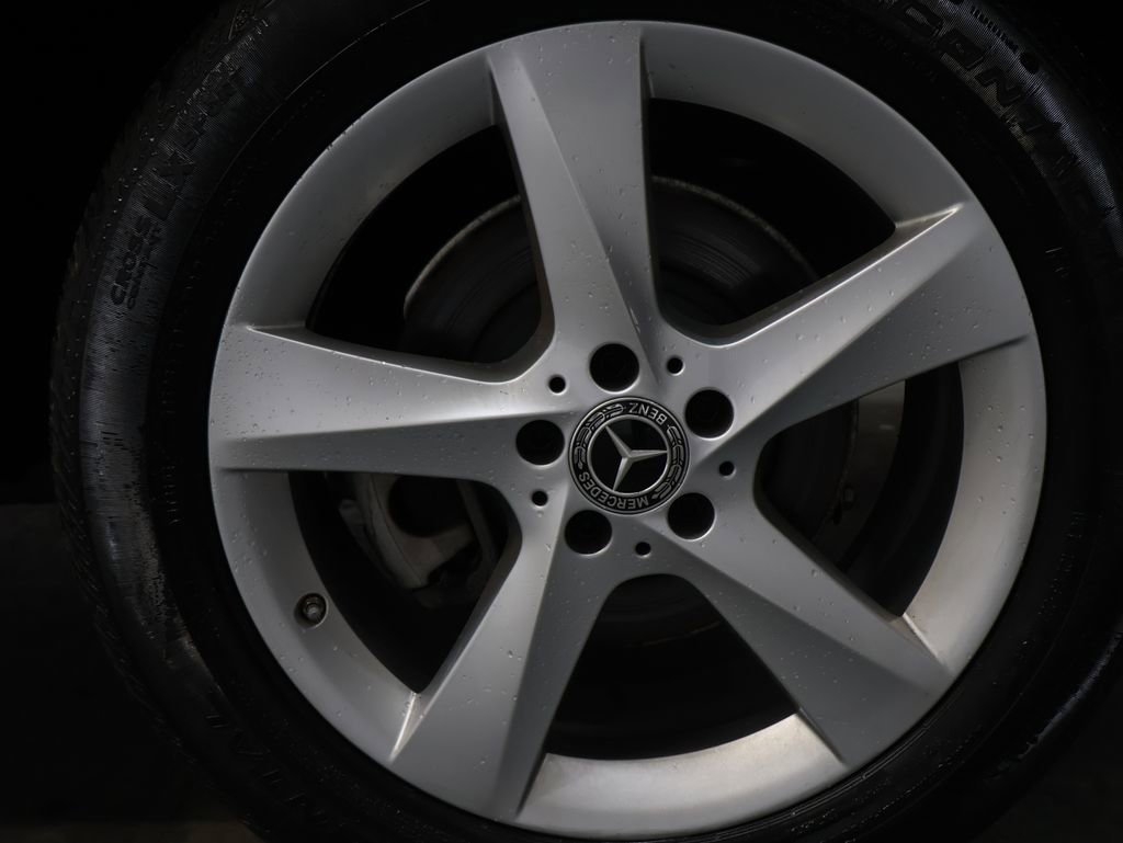 Used 2018 Mercedes-Benz GLE 350 4MATIC w/ Premium 1 Package image 31