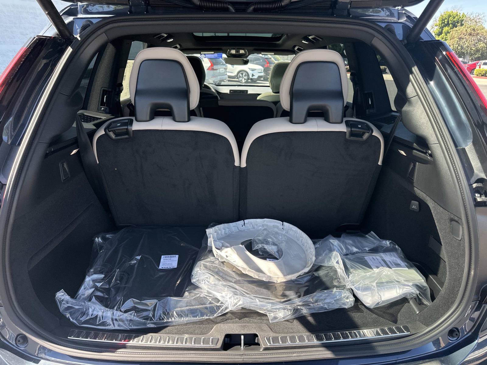 New 2026 Volvo XC90 B6 Core AWD/4WD image 19