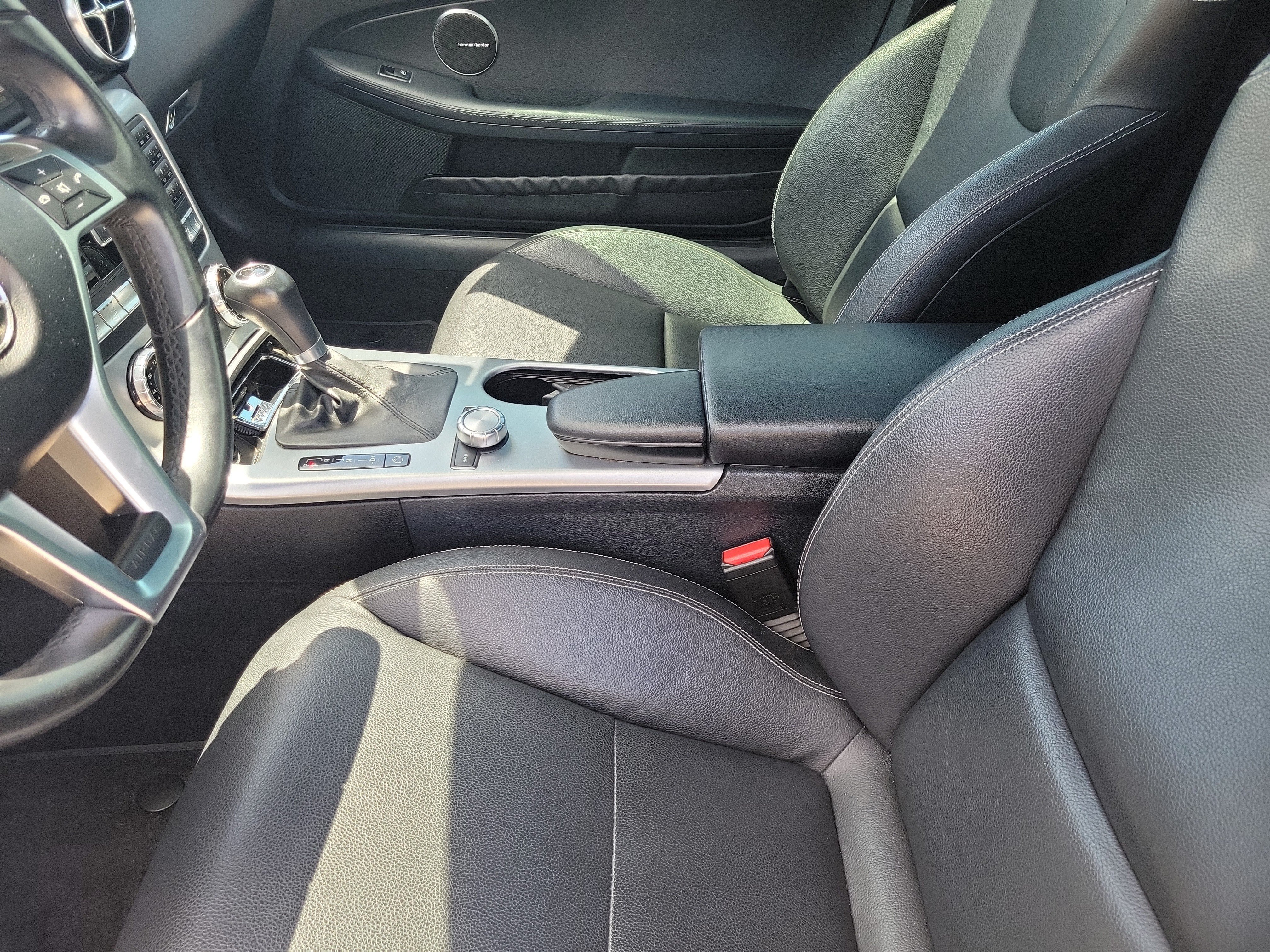 Used 2013 Mercedes-Benz SLK 250 image 11
