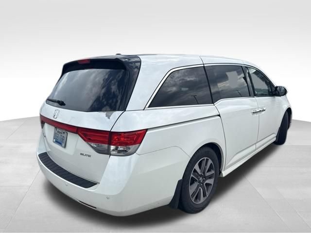 Used 2015 Honda Odyssey Touring image 4