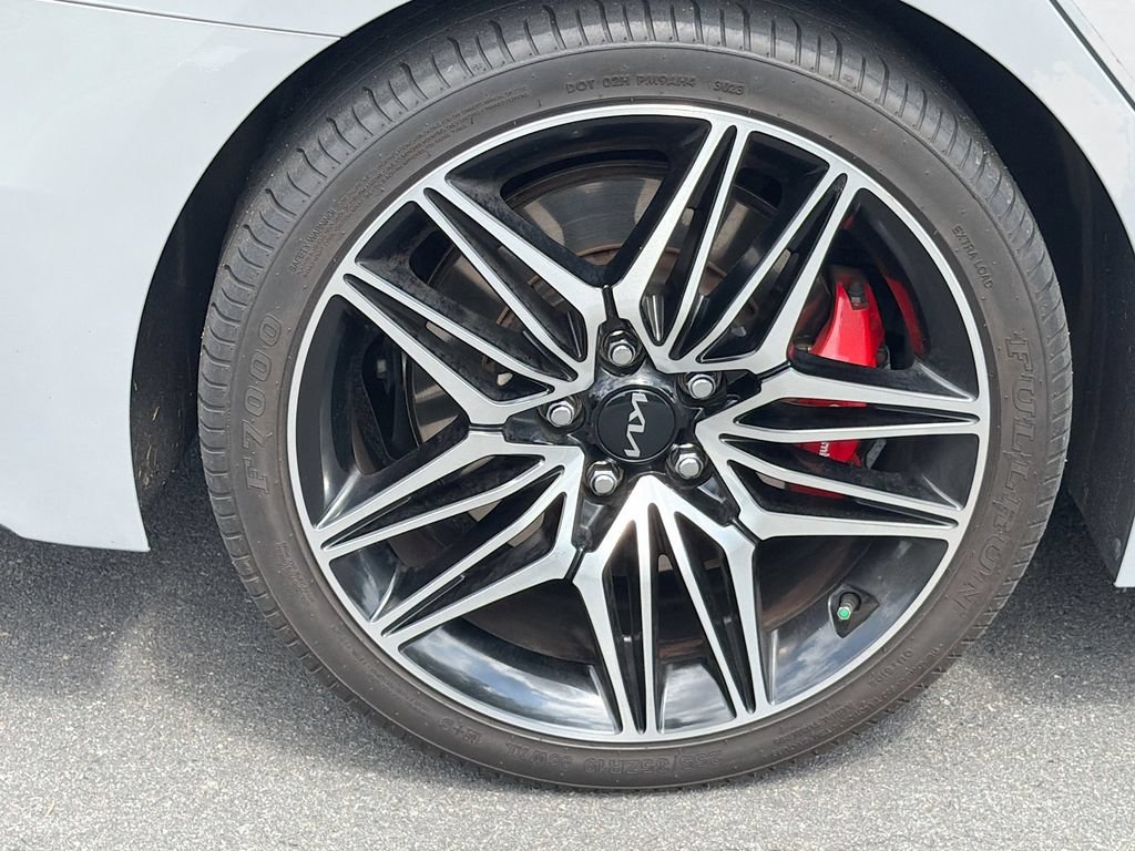 Used 2022 Kia Stinger GT2 AWD/4WD image 10
