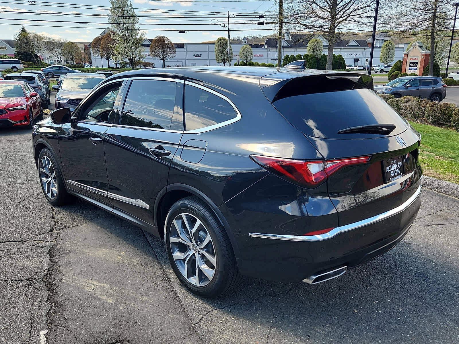 Used 2023 Acura MDX SH-AWD w/ Technology Package image 7