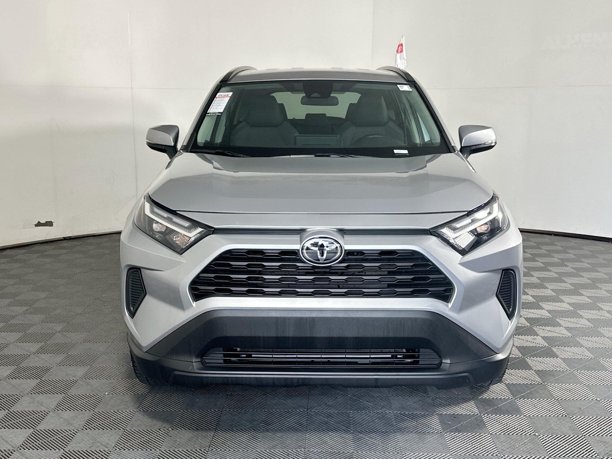 Certified 2024 Toyota RAV4 XLE FWD image 8
