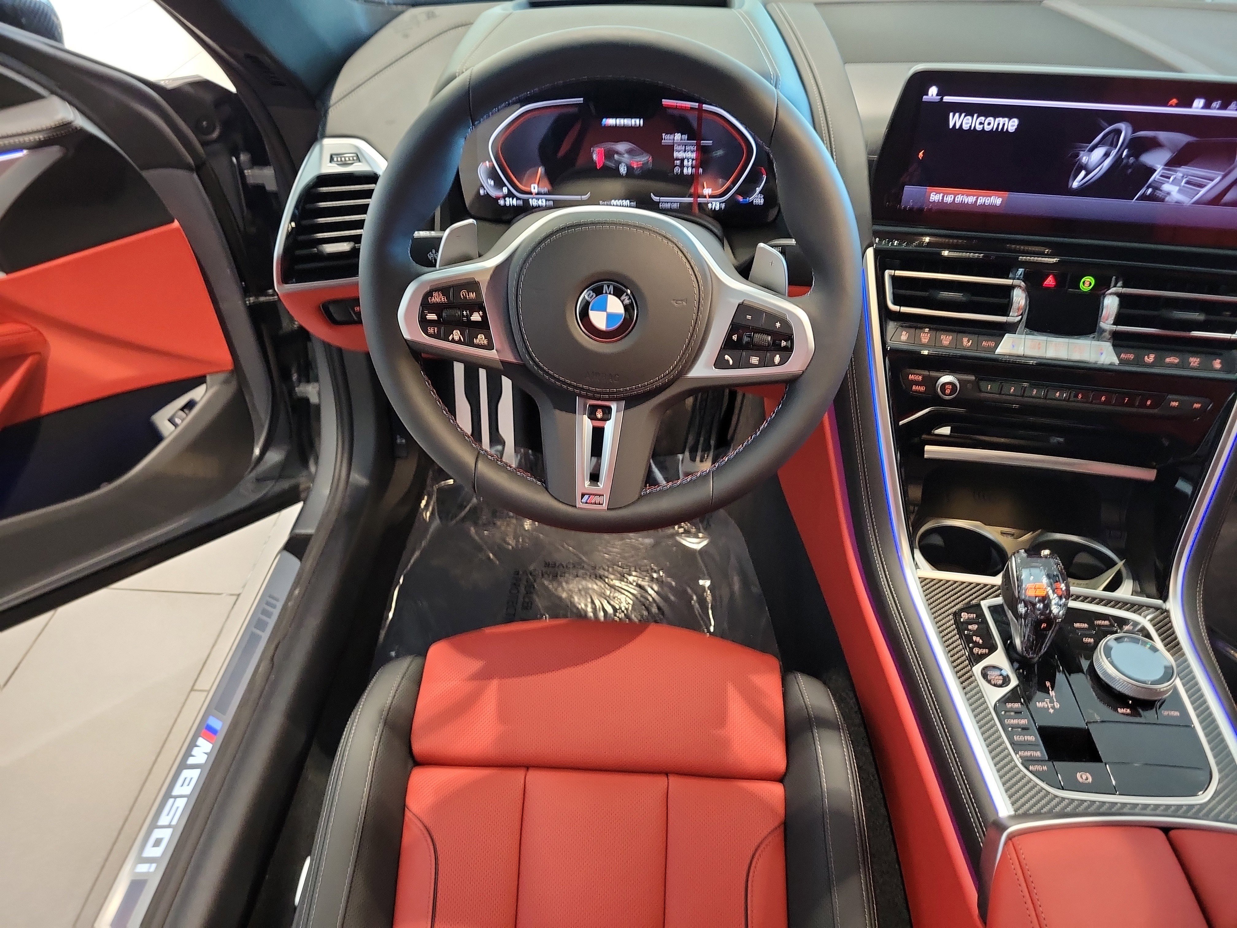 New 2026 BMW M850i xDrive Coupe w/ M Carbon Exterior Package image 10