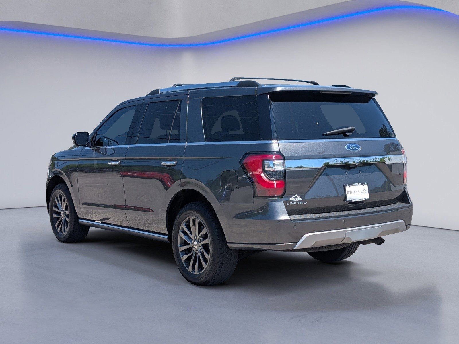 Used 2021 Ford Expedition Limited RWD image 3