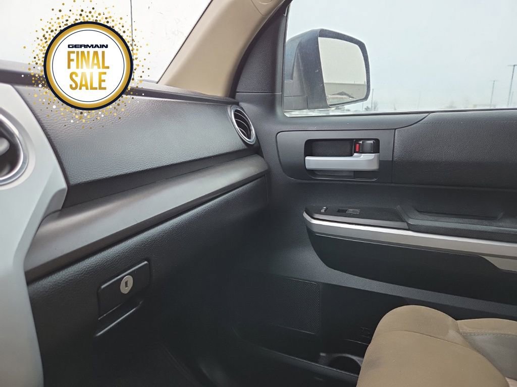 Used 2015 Toyota Tundra SR5 w/ SR5 Upgrade Package image 24