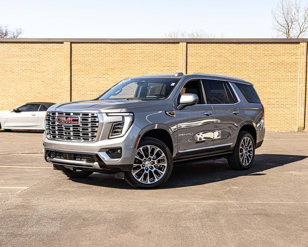 Used 2026 GMC Yukon Denali w/ Sun & Power Step Package image 1