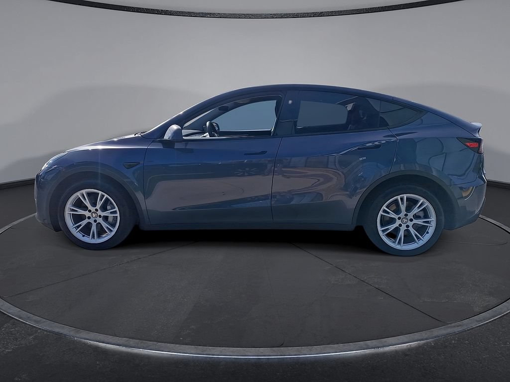 Used 2023 Tesla Model Y Long Range AWD/4WD image 5