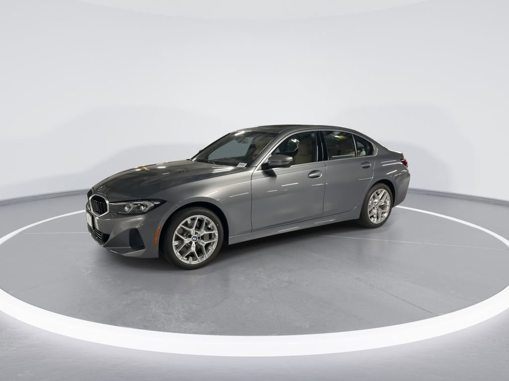 New 2025 BMW 330i xDrive Sedan w/ Convenience Package image 4
