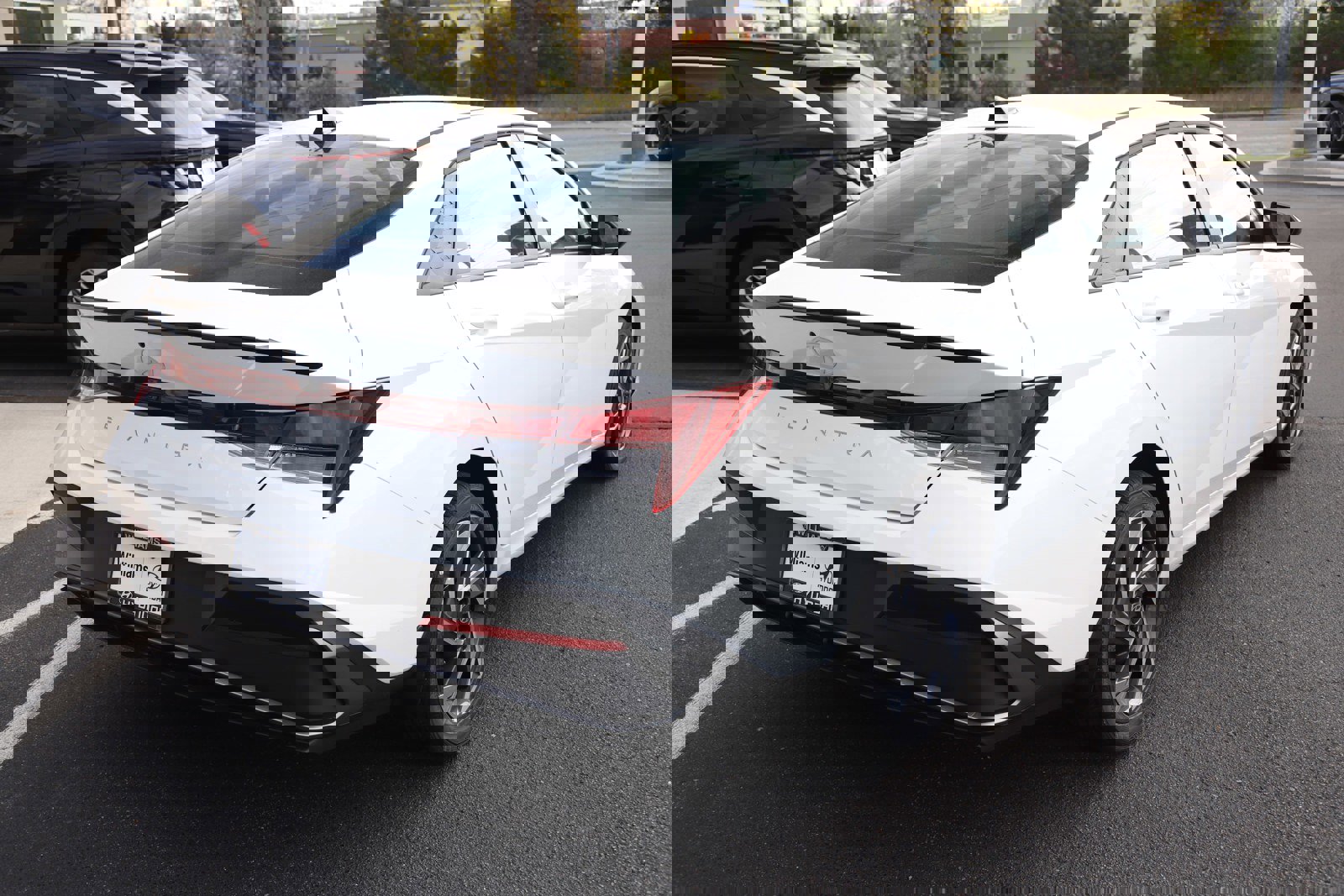 New 2025 Hyundai Elantra Sport image 3