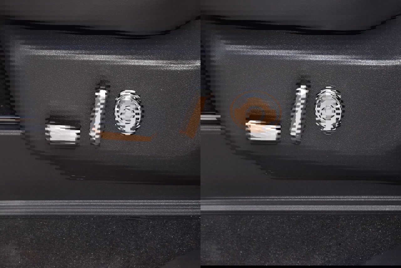 New 2025 Lincoln Navigator L Black Label image 41