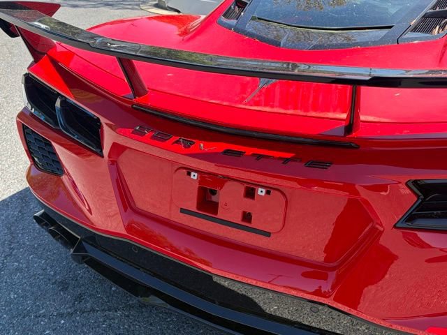 Used 2021 Chevrolet Corvette Stingray Preferred Cpe w/ Z51 Performance Package RWD image 8