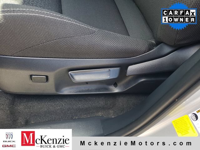 Used 2025 Toyota 4Runner SR5 RWD image 7