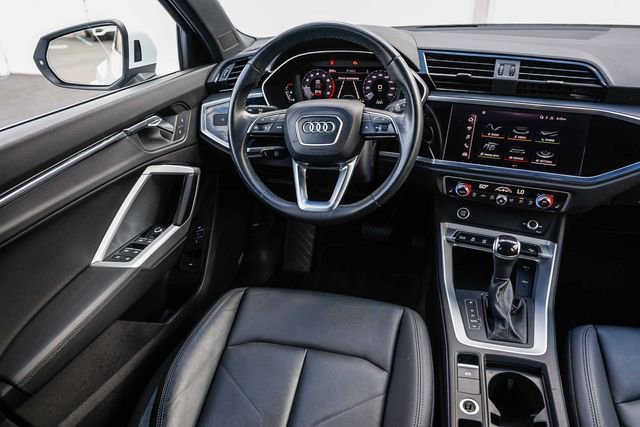 Used 2022 Audi Q3 2.0T Premium image 14