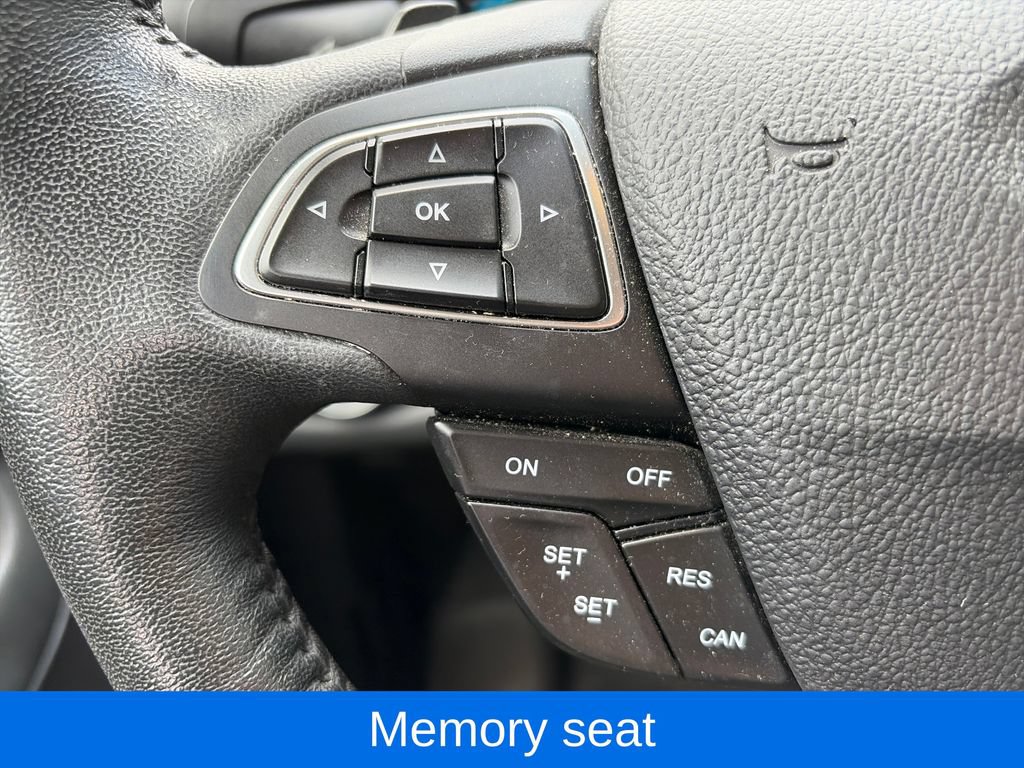 Used 2017 Ford Escape Titanium FWD image 15