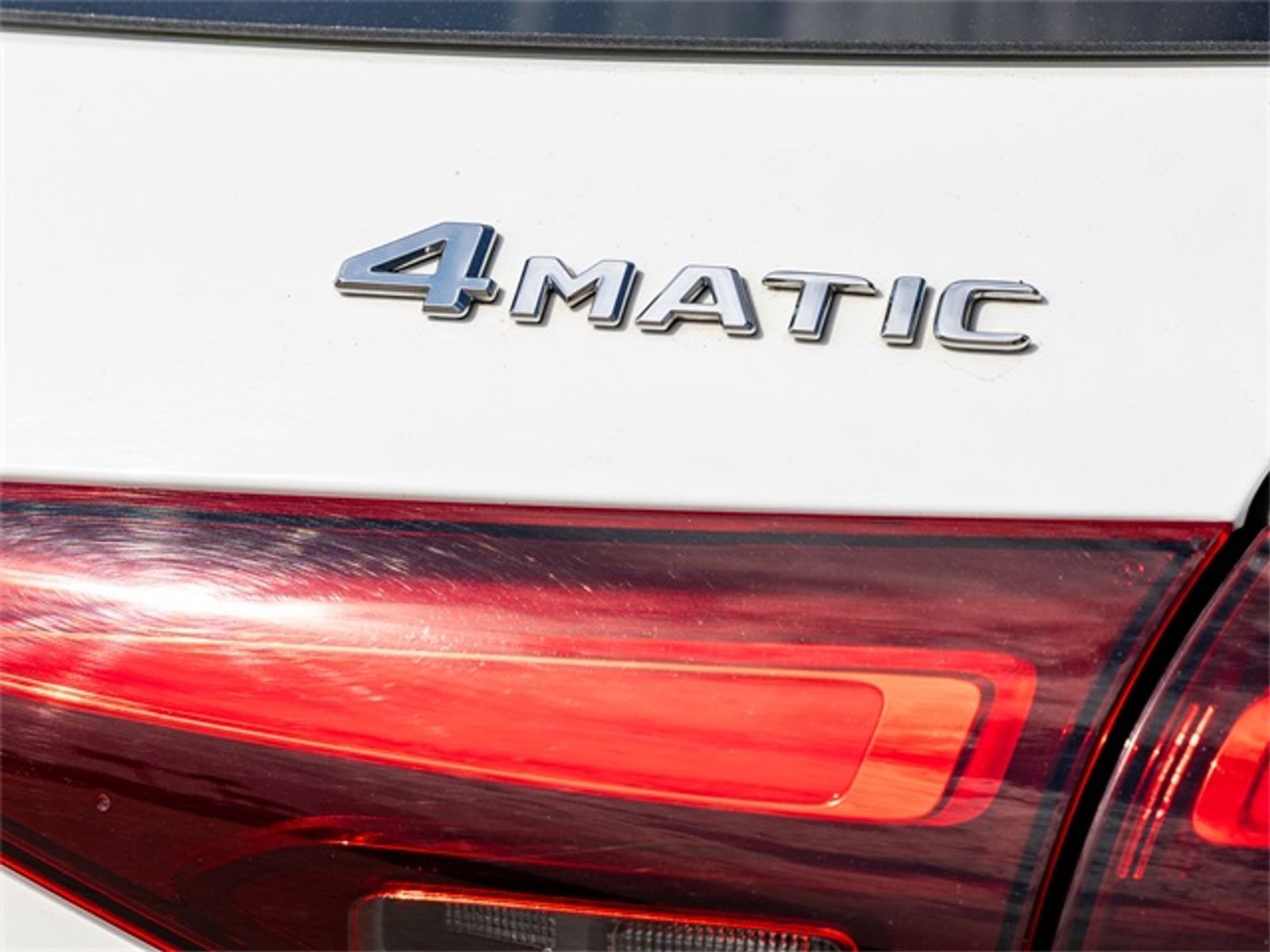 Used 2024 Mercedes-Benz GLE 350 4MATIC image 7