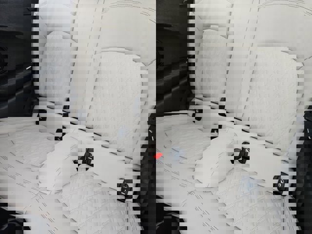 Used 2024 MINI Cooper 2-Door Hardtop w/ Signature Upholstery Package image 13