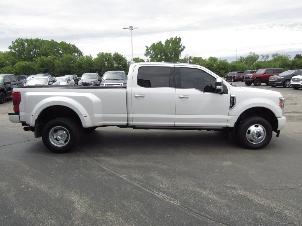 Used 2019 Ford F350 Platinum w/ Platinum Ultimate Package AWD/4WD image 11