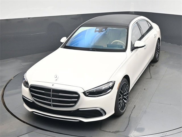 Used 2022 Mercedes-Benz S 580 4MATIC Sedan w/ Rear Seat Package image 46
