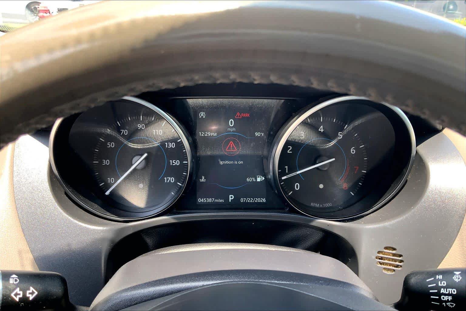Used 2019 Jaguar XE Premium AWD/4WD image 24