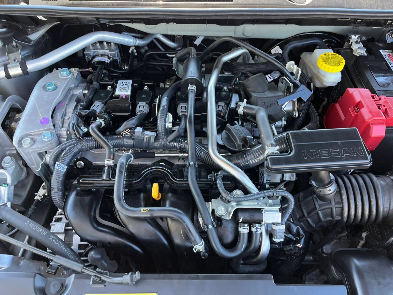 Used 2025 Nissan Sentra SV FWD image 32