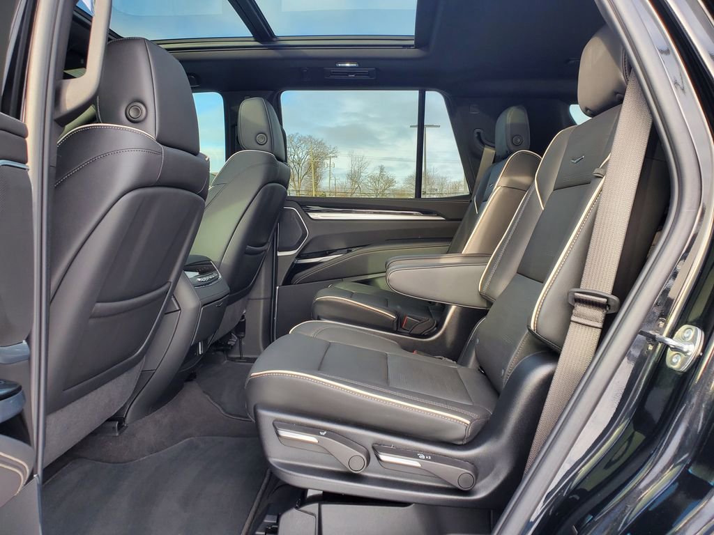 Certified 2025 Cadillac Escalade Sport image 47