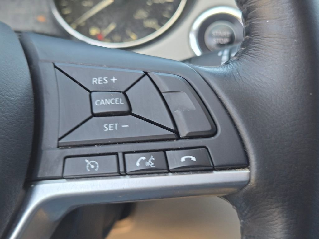 Used 2017 Nissan Rogue Sport SL FWD image 26