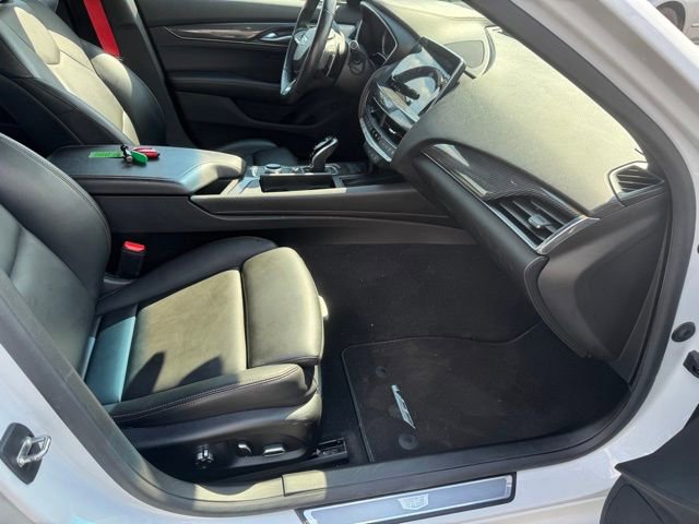 Used 2024 Cadillac CT5 V w/ LPO, ONYX Package image 16