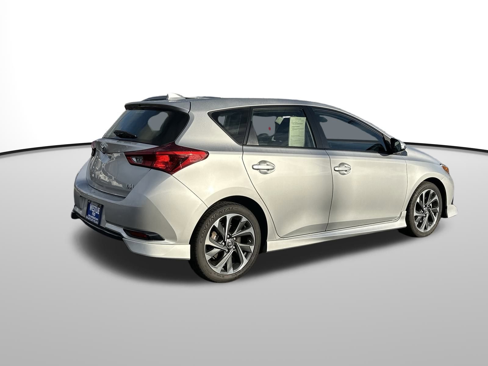 Used 2017 Toyota Corolla iM image 6