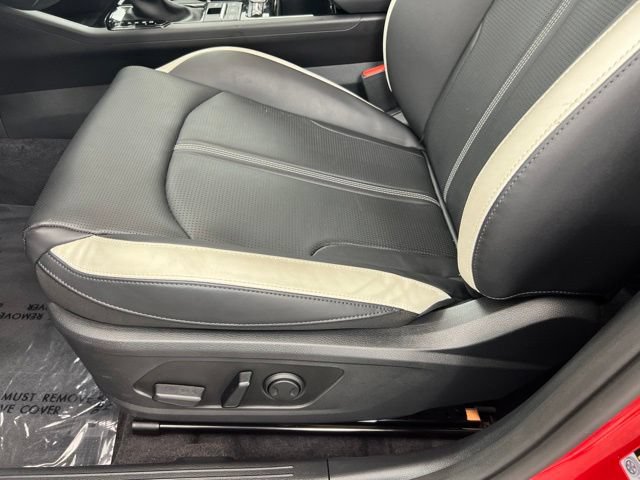 Used 2025 Kia K5 GT-Line AWD/4WD image 14