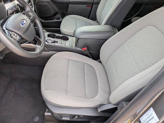 Used 2021 Ford Escape SE w/ SE Sport Appearance Package AWD/4WD image 15
