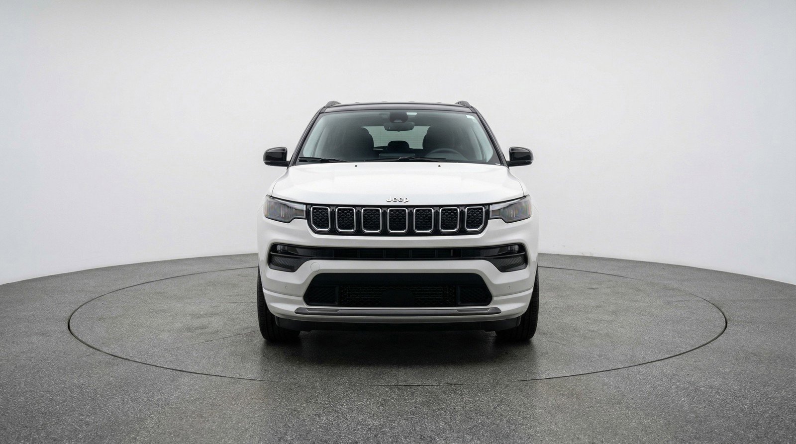 Used 2025 Jeep Compass Limited AWD/4WD image 2