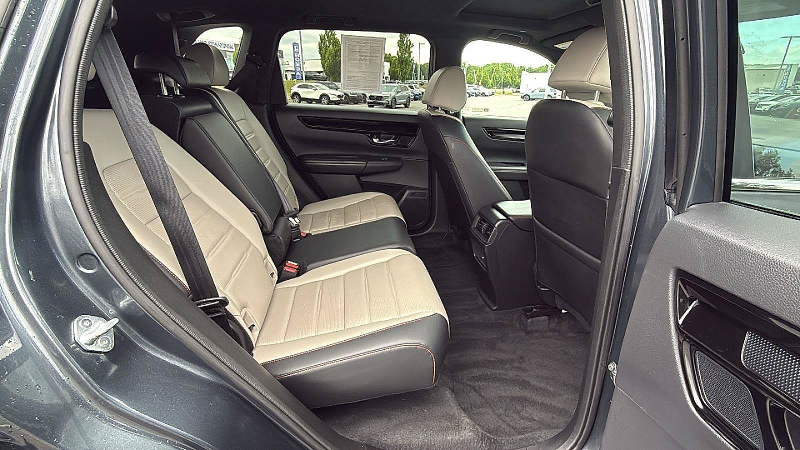 Used 2024 Honda CR-V Sport Touring image 19