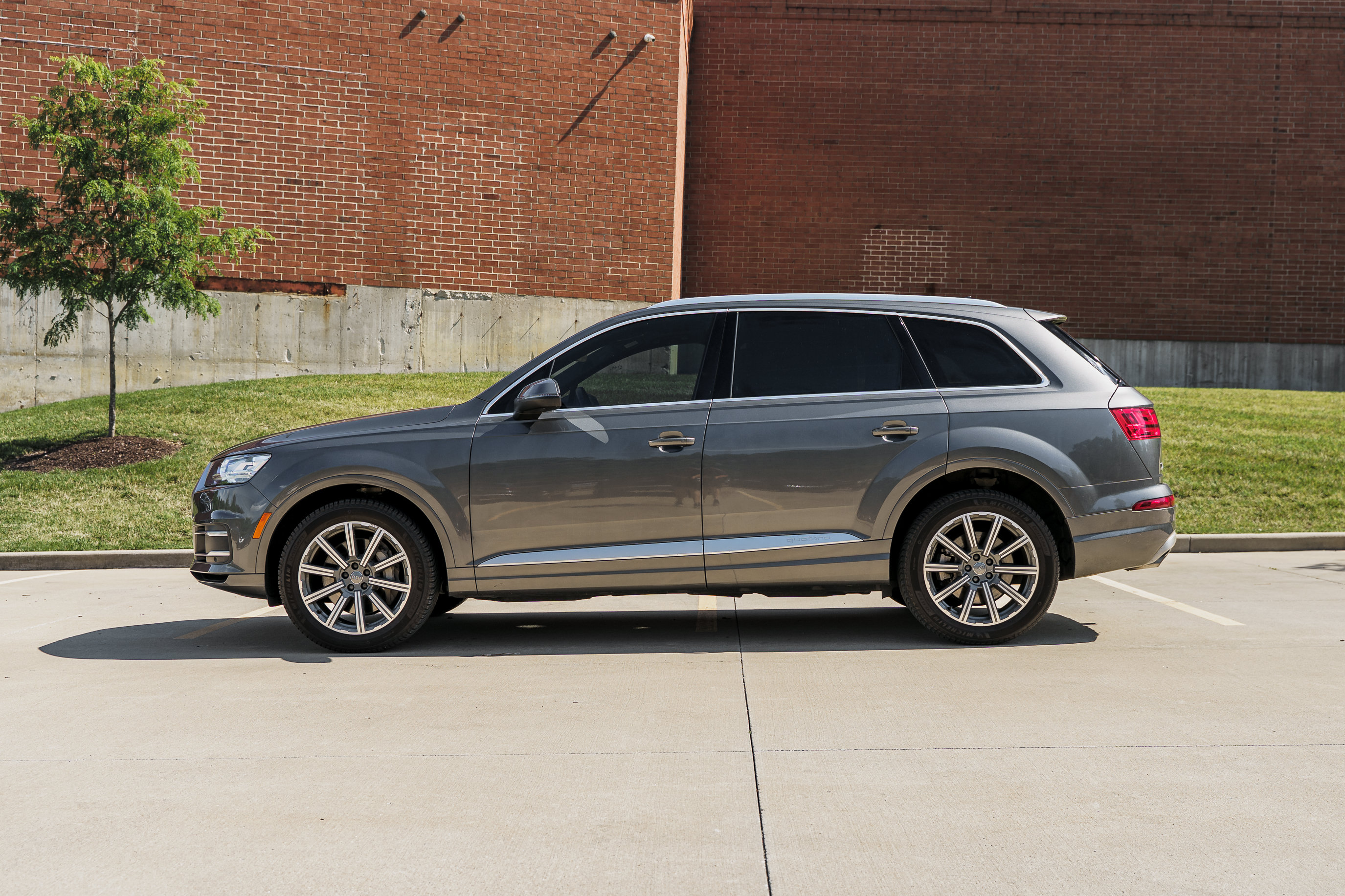 Used 2018 Audi Q7 3.0T Premium Plus w/ Premium Plus Package AWD/4WD image 5