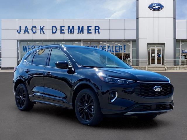 Certified 2023 Ford Escape ST-Line Elite AWD/4WD image 1