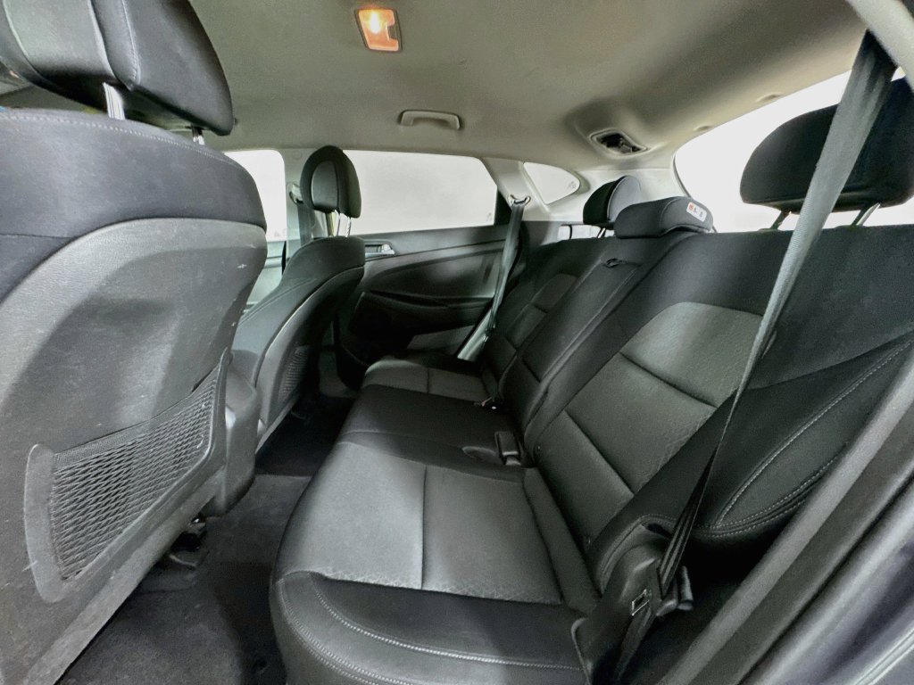 Used 2016 Hyundai Tucson Sport FWD image 30