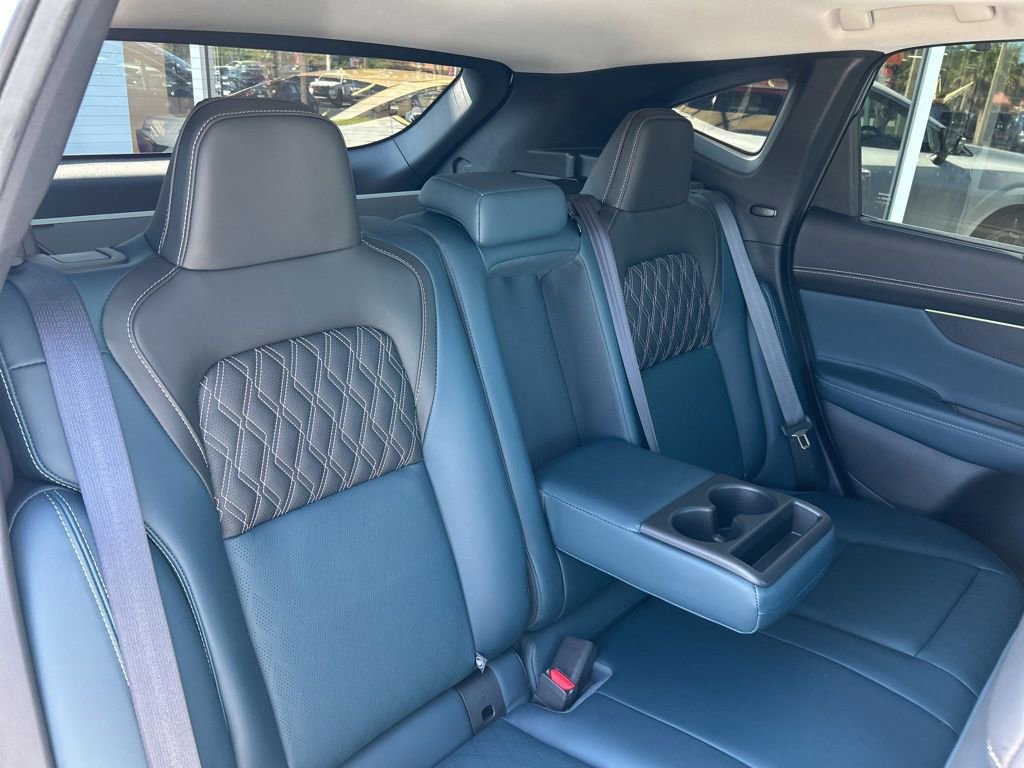 Used 2025 Nissan Murano Platinum w/ Cargo Package image 45