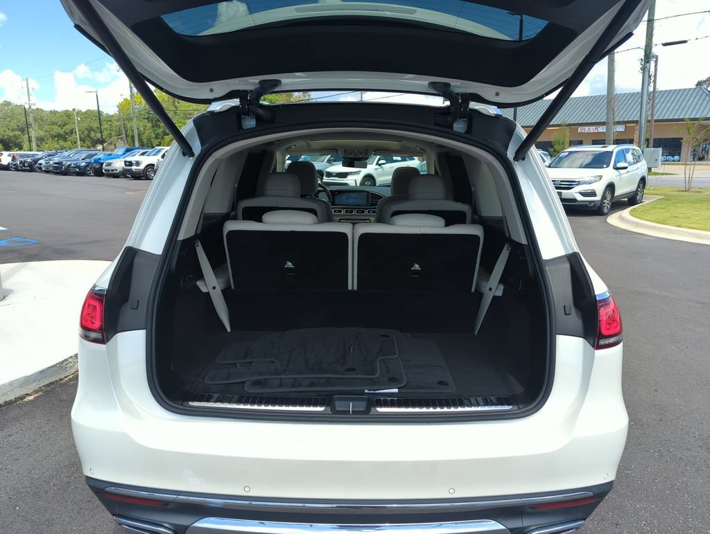 Used 2021 Mercedes-Benz GLS 450 4MATIC image 32