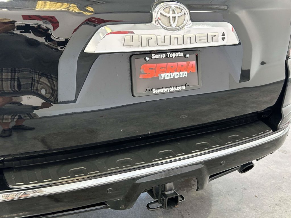 Used 2024 Toyota 4Runner Limited AWD/4WD image 10