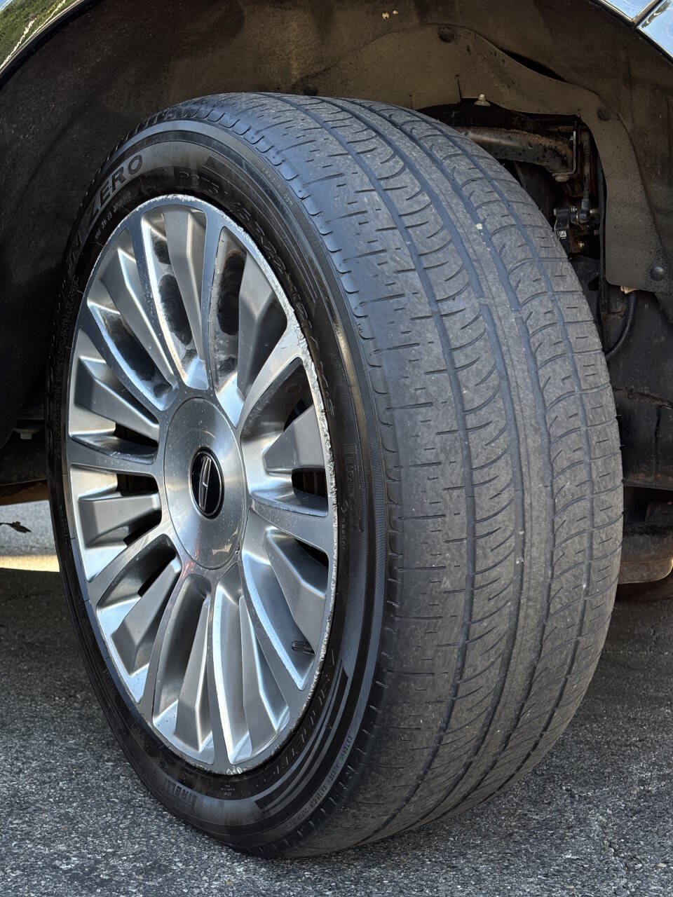 Used 2016 Lincoln Navigator L Reserve AWD/4WD image 35