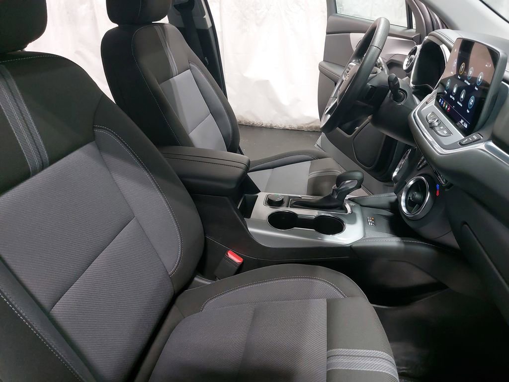 Used 2023 Chevrolet Blazer LT w/ Convenience Package image 10