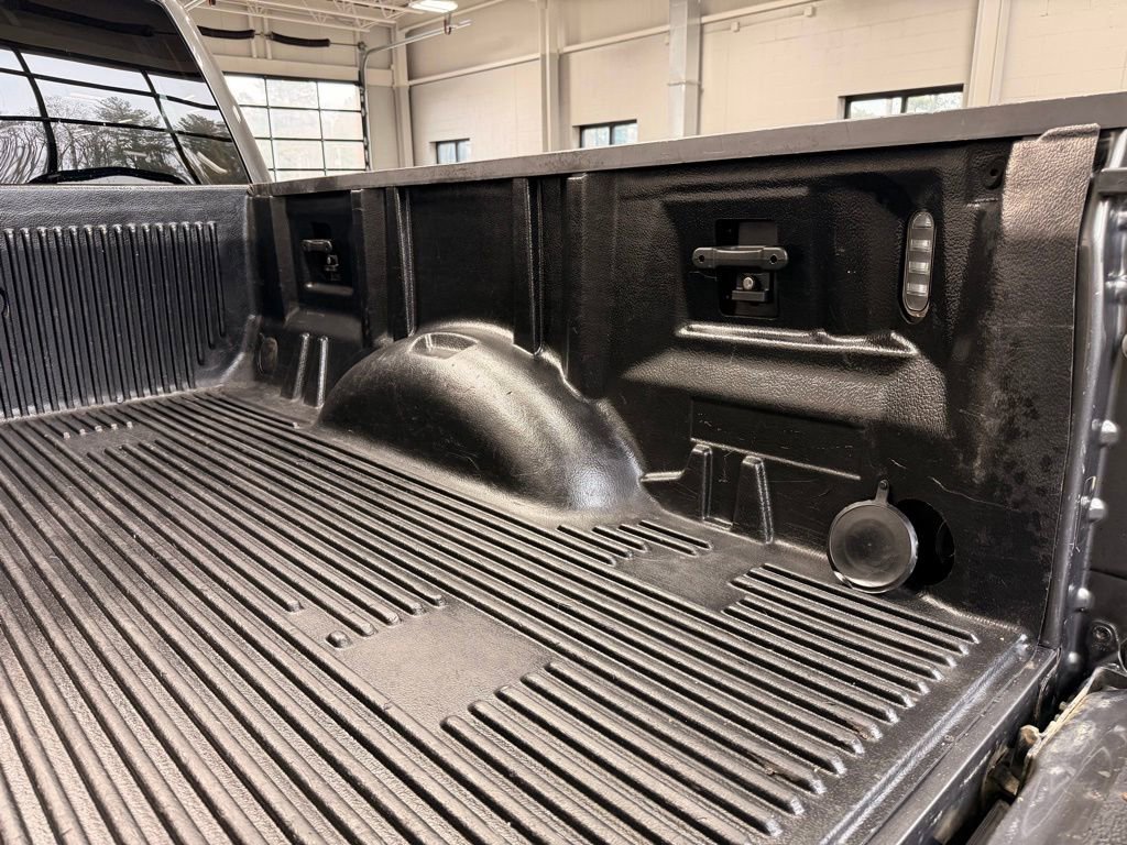 Used 2015 Ford F150 XLT w/ Equipment Group 302A Luxury image 10