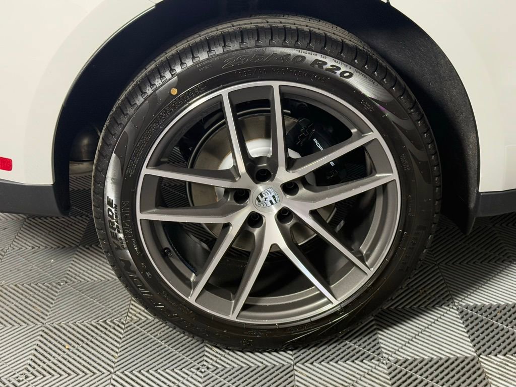 New 2026 Porsche Macan Turbo image 14