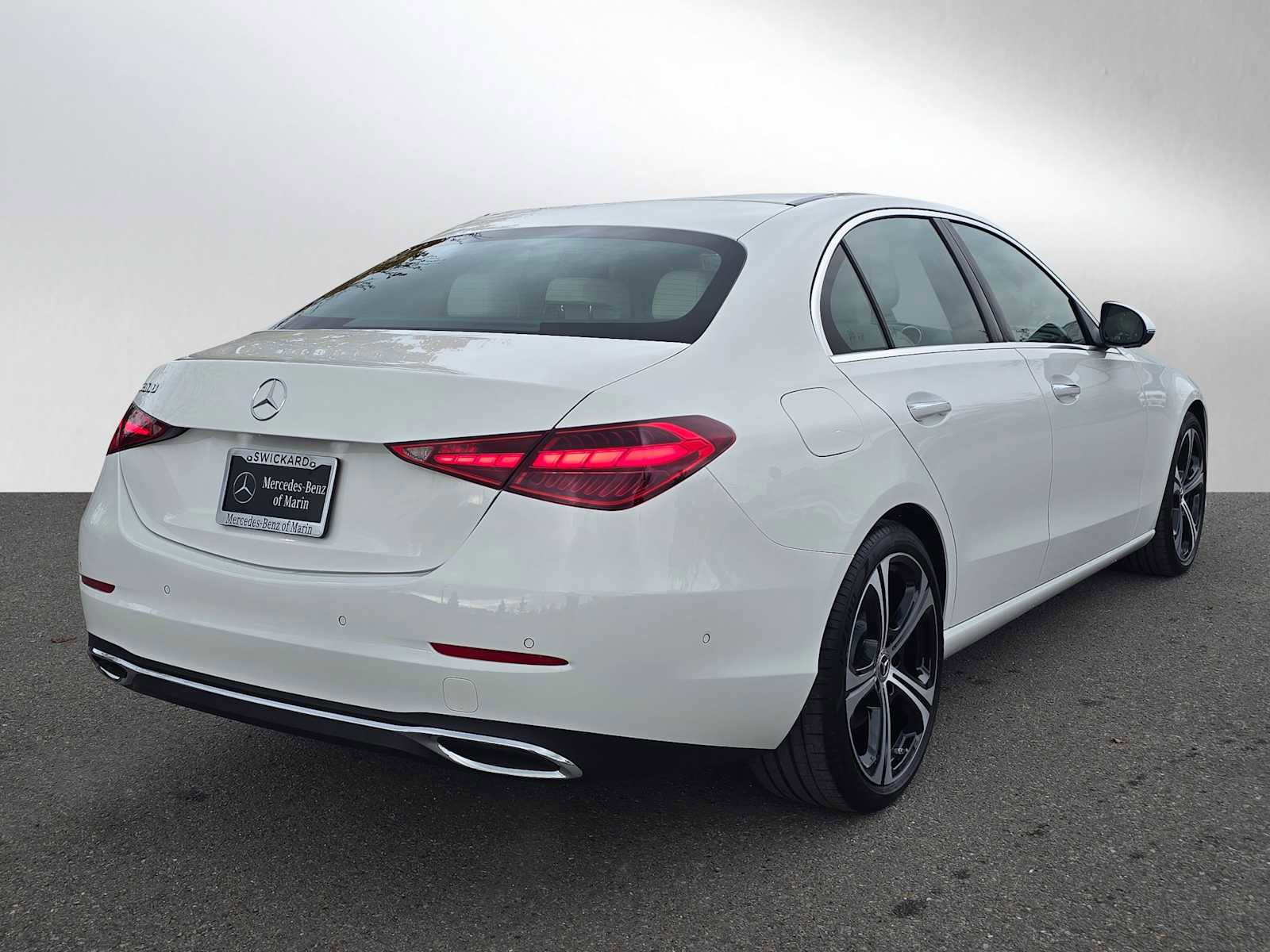 Used 2025 Mercedes-Benz C 300 C 300 image 4