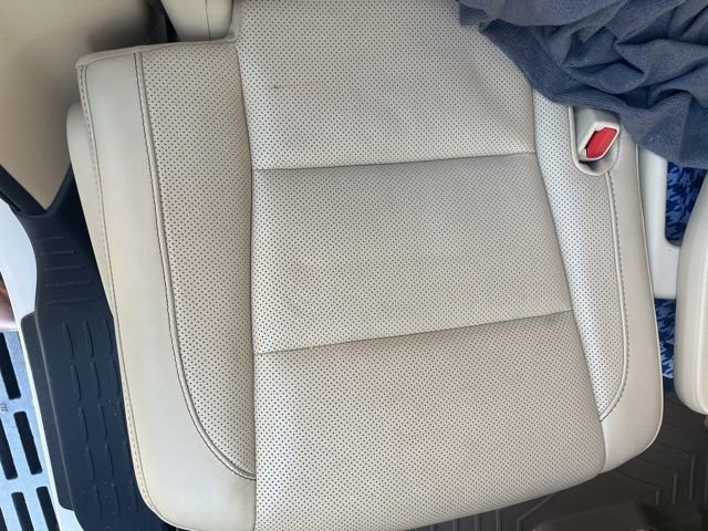 Used 2015 Toyota Highlander Limited image 25