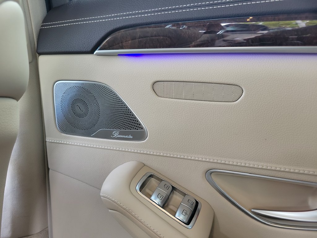 Used 2020 Mercedes-Benz S 560 4MATIC Sedan image 21