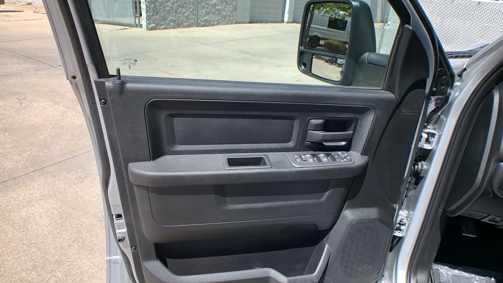 New 2026 RAM 2500 Tradesman AWD/4WD image 11