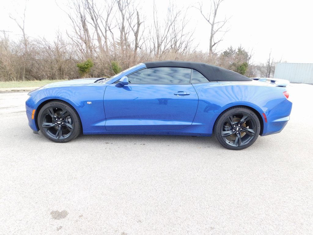 Used 2019 Chevrolet Camaro LT w/ Technology Package image 6