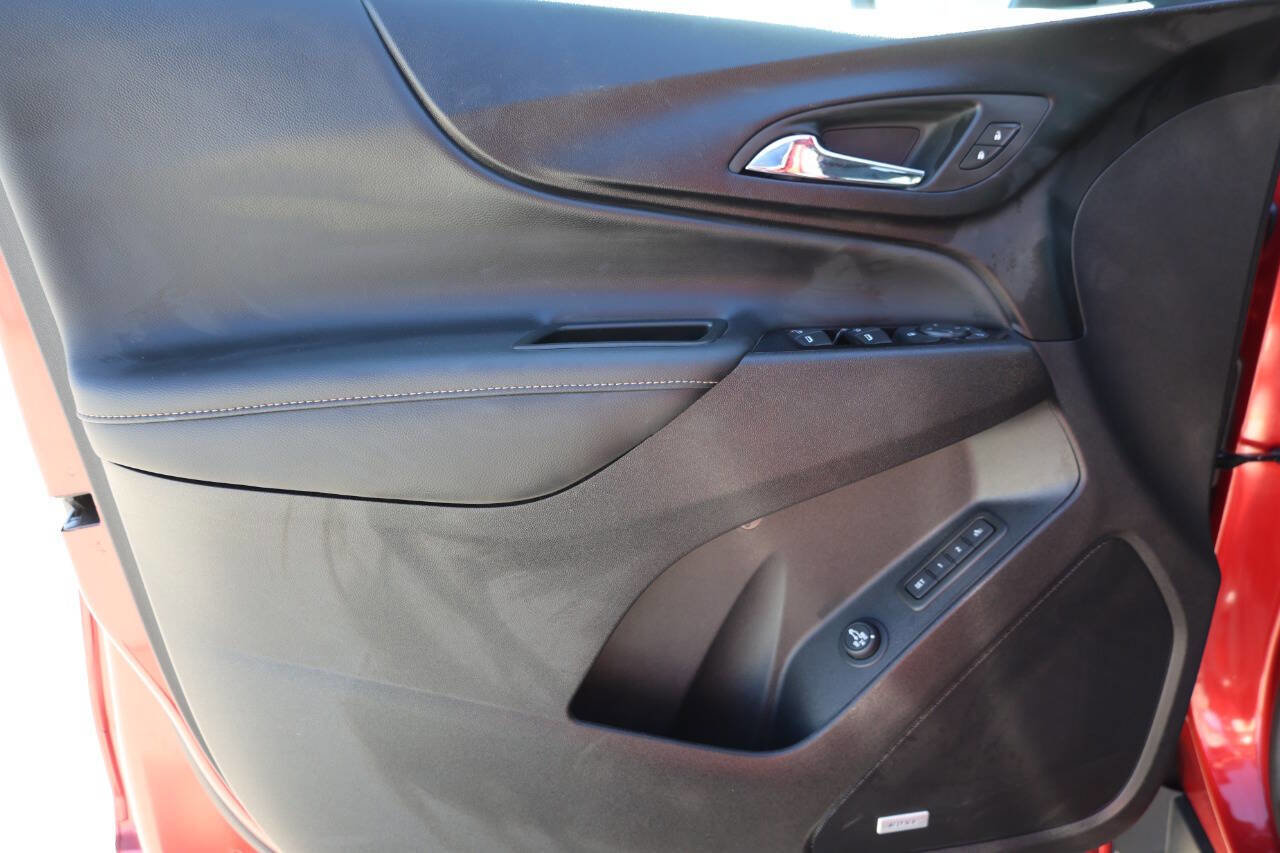 Used 2024 Chevrolet Equinox Premier image 12