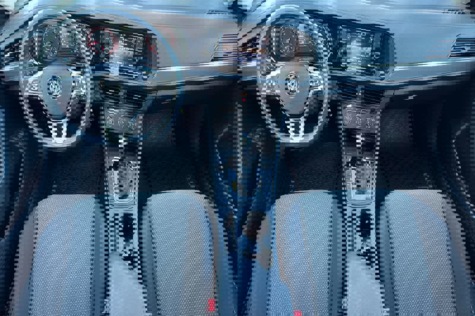 Used 2020 Volkswagen Jetta S image 3